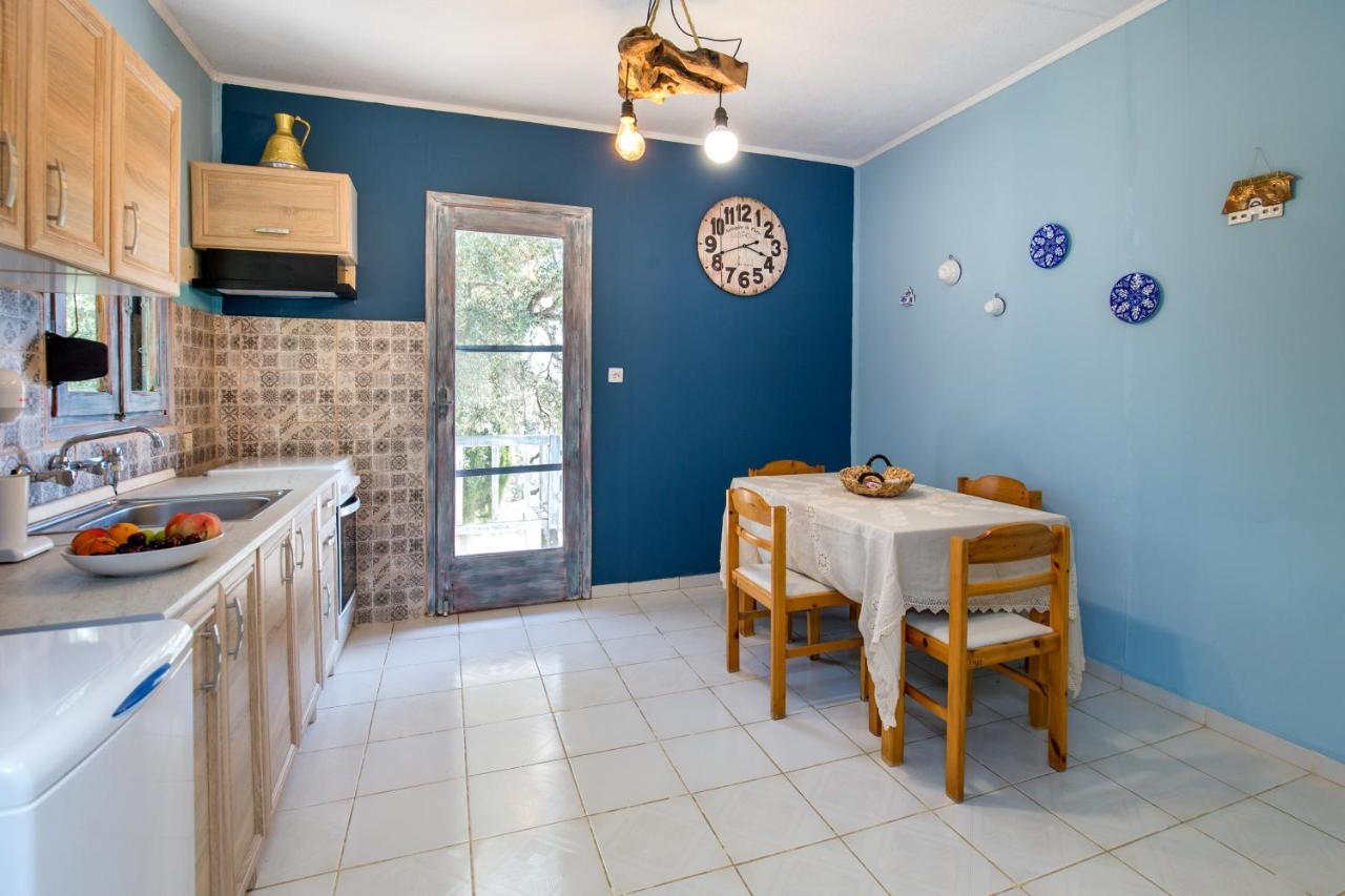 Olive Cottage Astris Exterior photo
